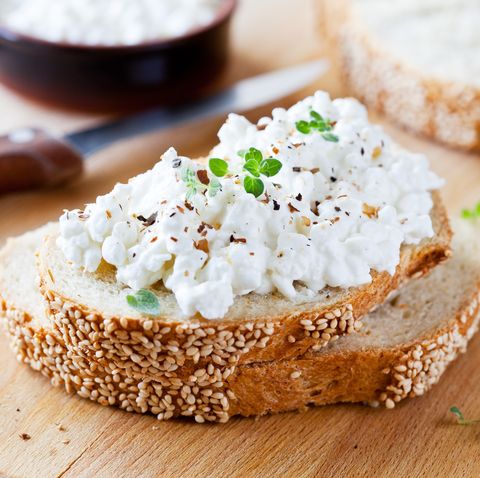what does cottage cheese taste like and how to make it good