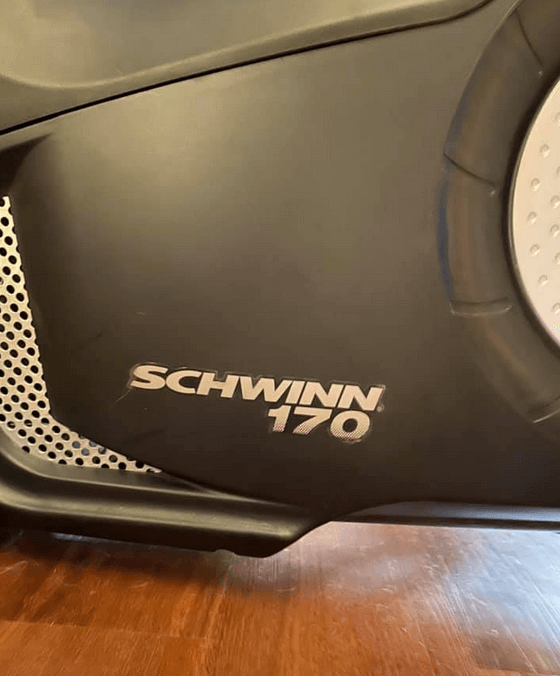 Comparing the build quality of both  The NautilusU616 and Schwinn 170