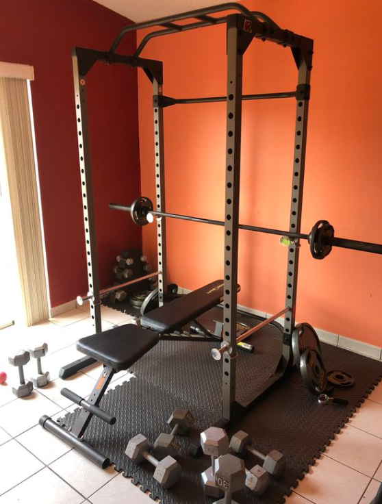My choice for the best cheap power rack the Fitness Reality 810XLT