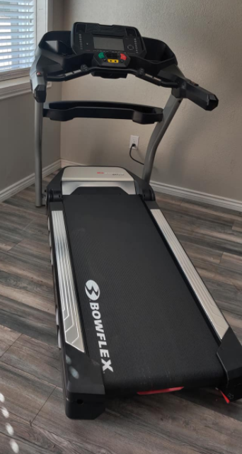 The Bowflex BXT 216 is our choice for the best Treadmill with auto incline