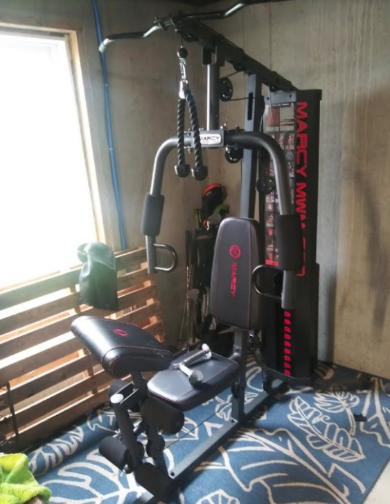 Both of these home gyms offer a rather equal number of workout station