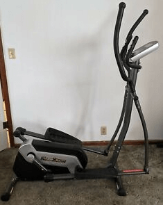 As much as there were great advantages that I noted about this elliptical, I fell apart with a few things too