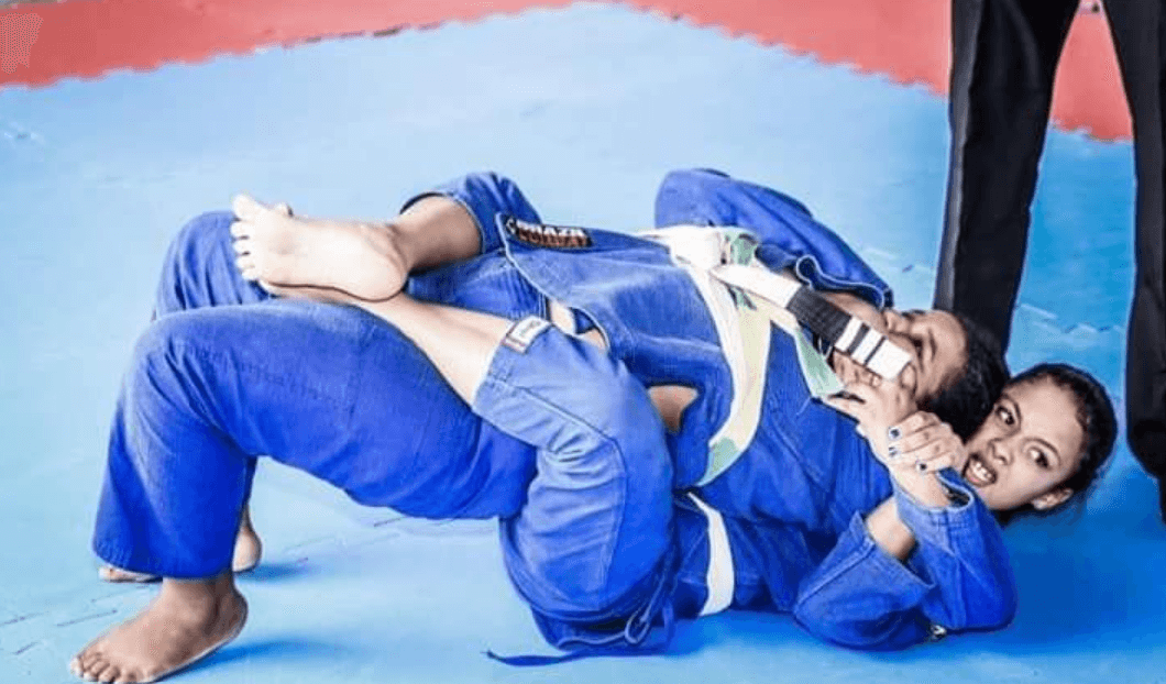 Jiu Jitsu focuses on the skill of controlling the opponent's move by doing grappling and ground fighting